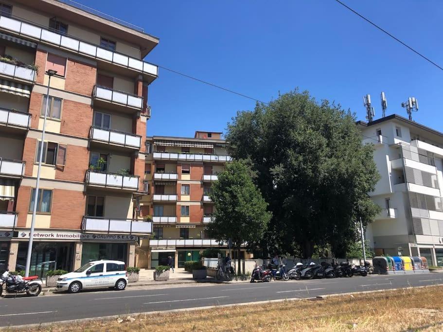 Sansovino Bed And Car Hotel Firenze Kültér fotó