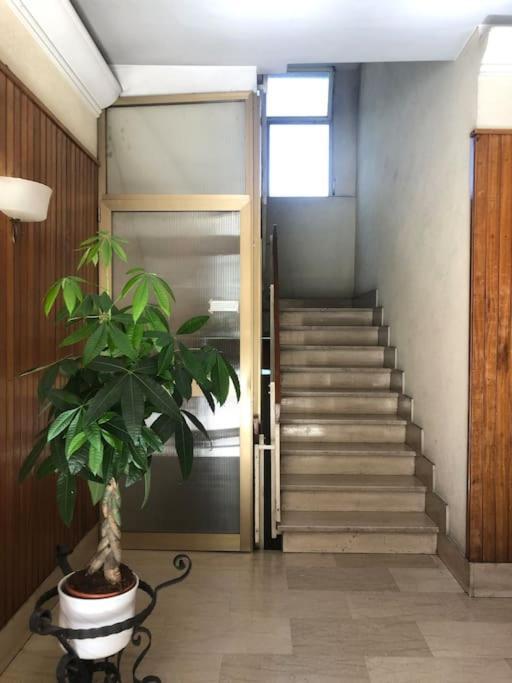 Sansovino Bed And Car Hotel Firenze Kültér fotó