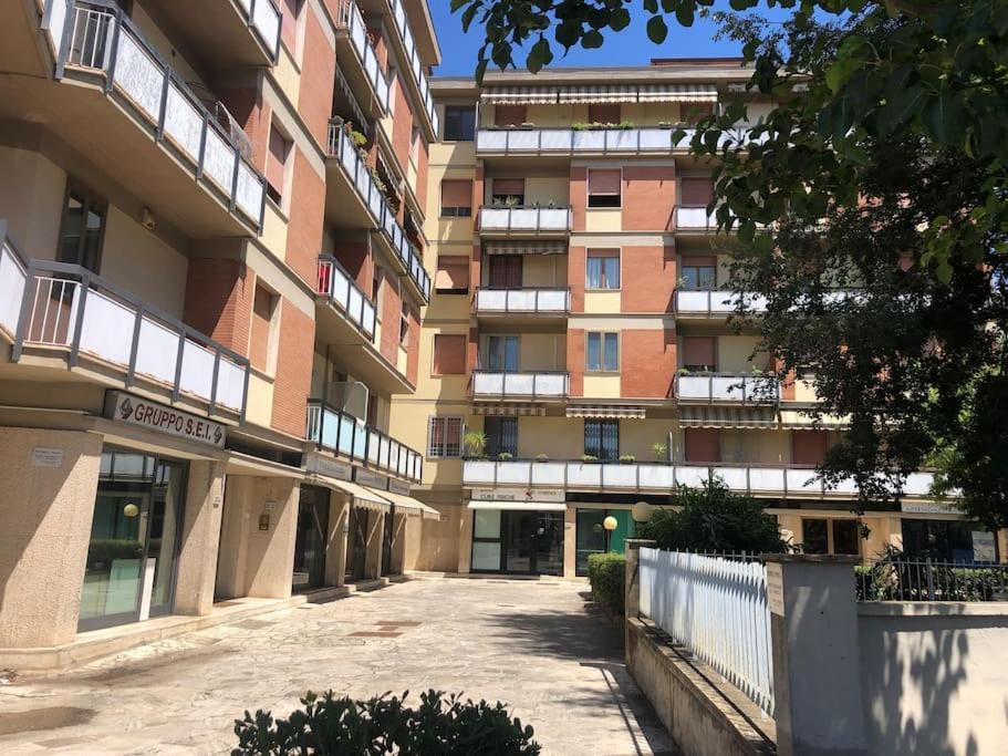 Sansovino Bed And Car Hotel Firenze Kültér fotó